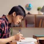 estudiante trabajando